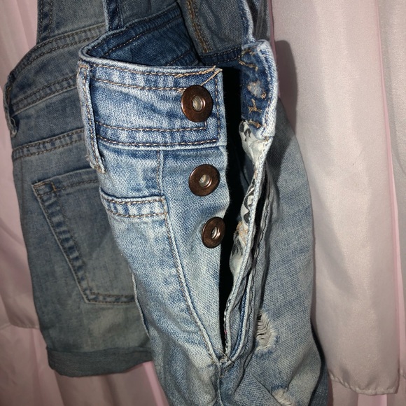 Forever 21 Denim Shortalls - Picture 4 of 8